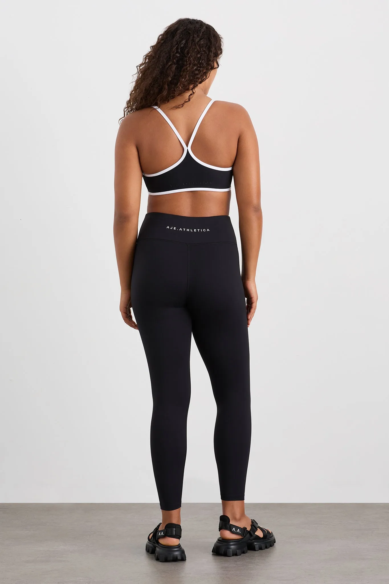 Contrast Bind Sports Bra 307