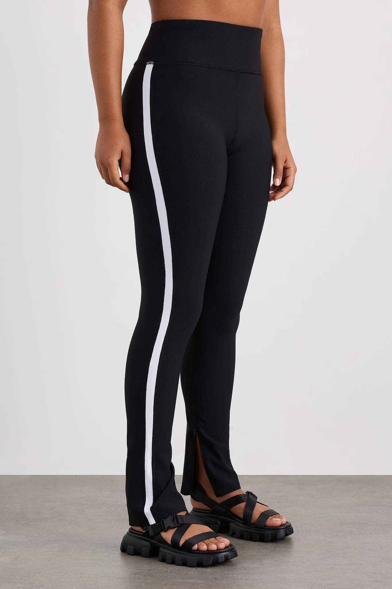 Contrast Split Hem Legging 205