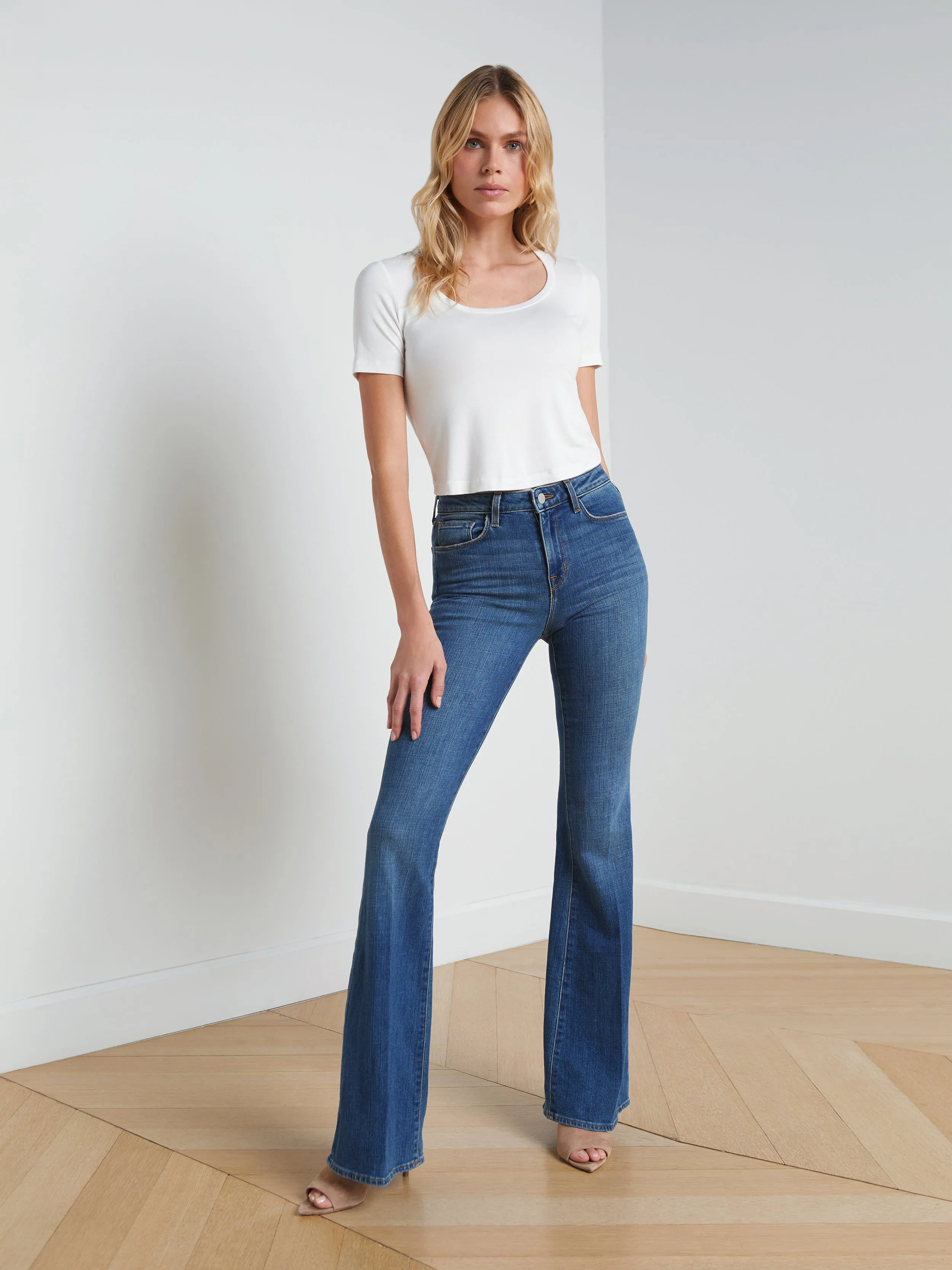 Dana Scoopneck Cropped Tee