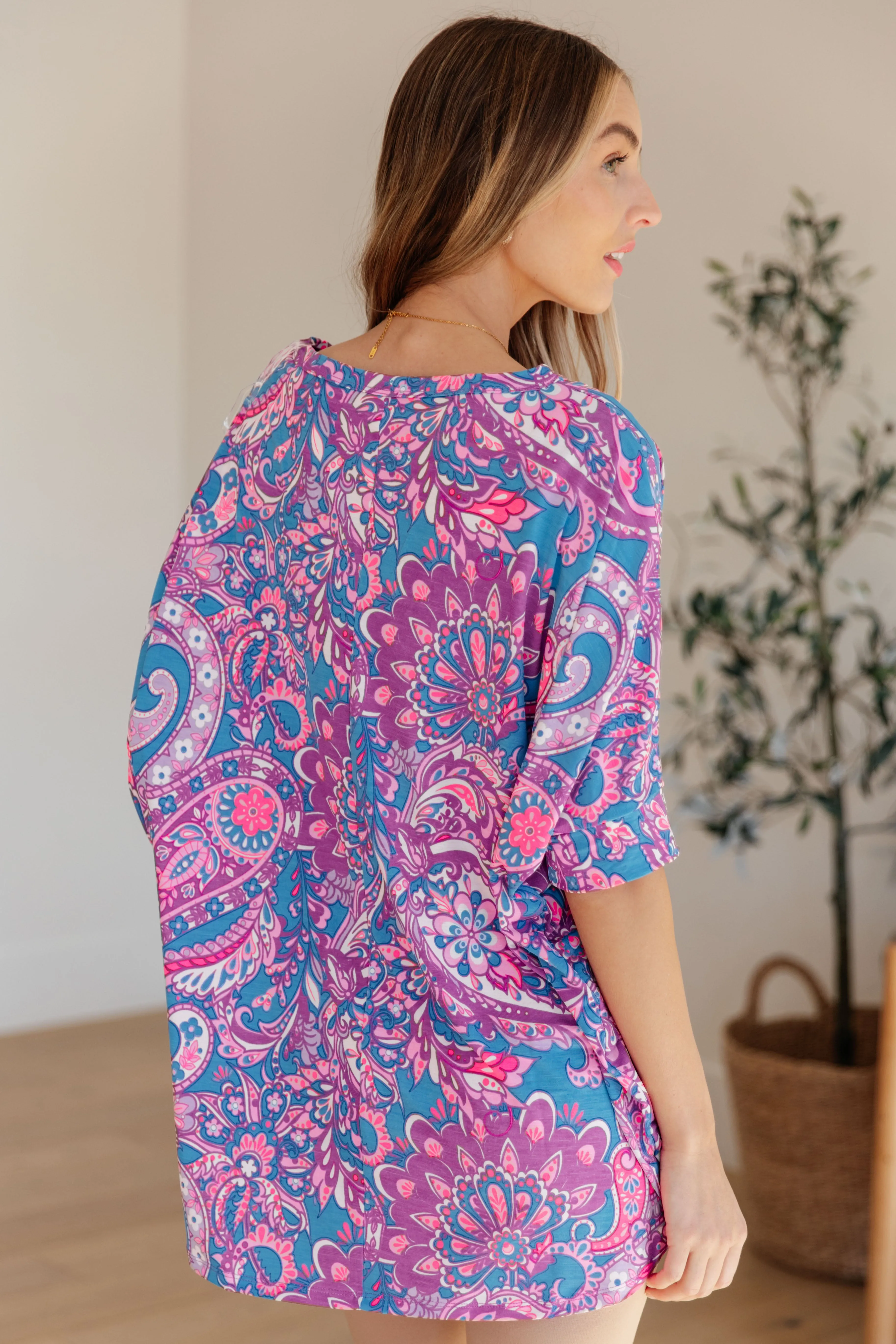 Dear Scarlett Essential Blouse in Purple Paisley