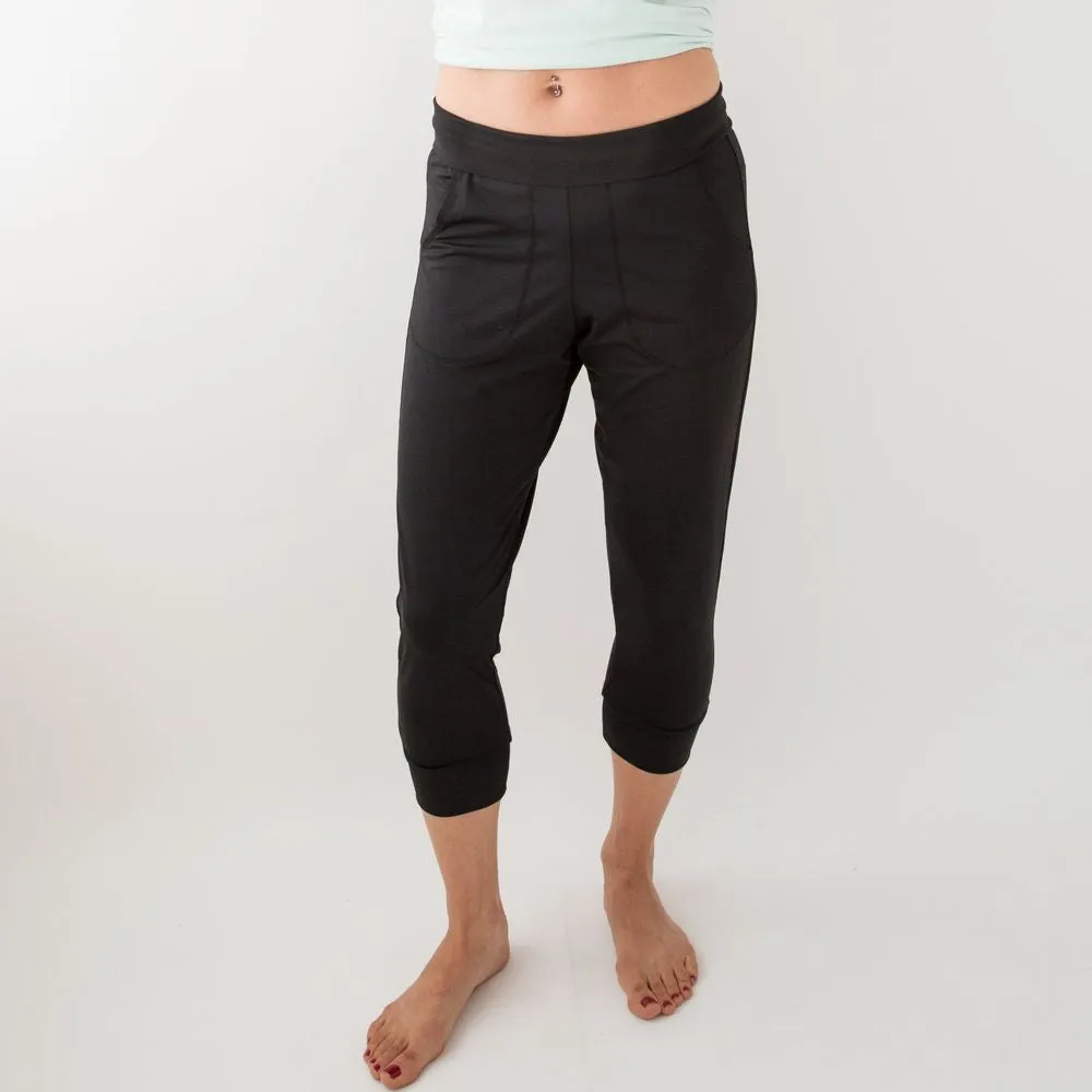 Eclipse Cropped Jogger