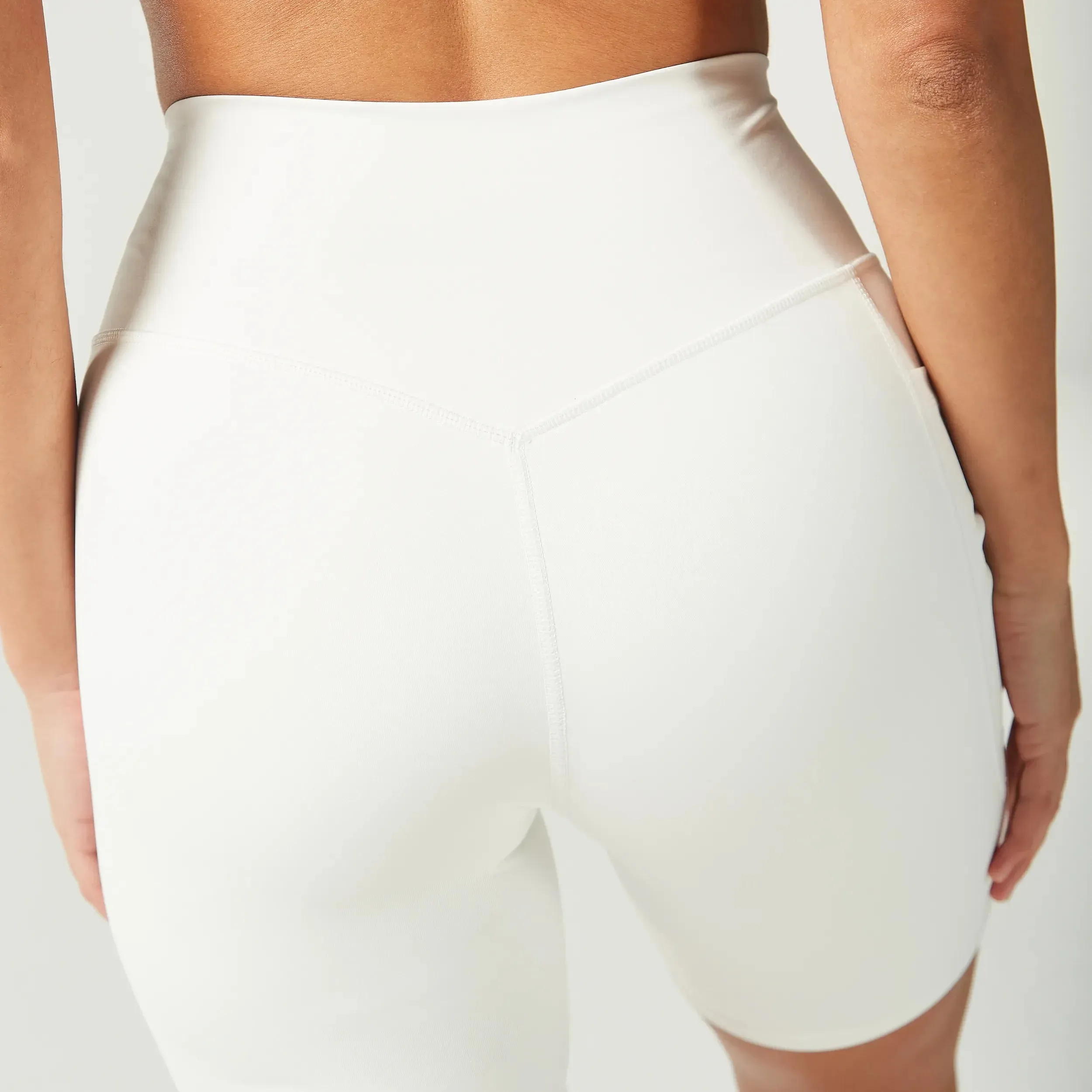 Essential ACT 7" Double Layered Cycling Shorts - Pearl White