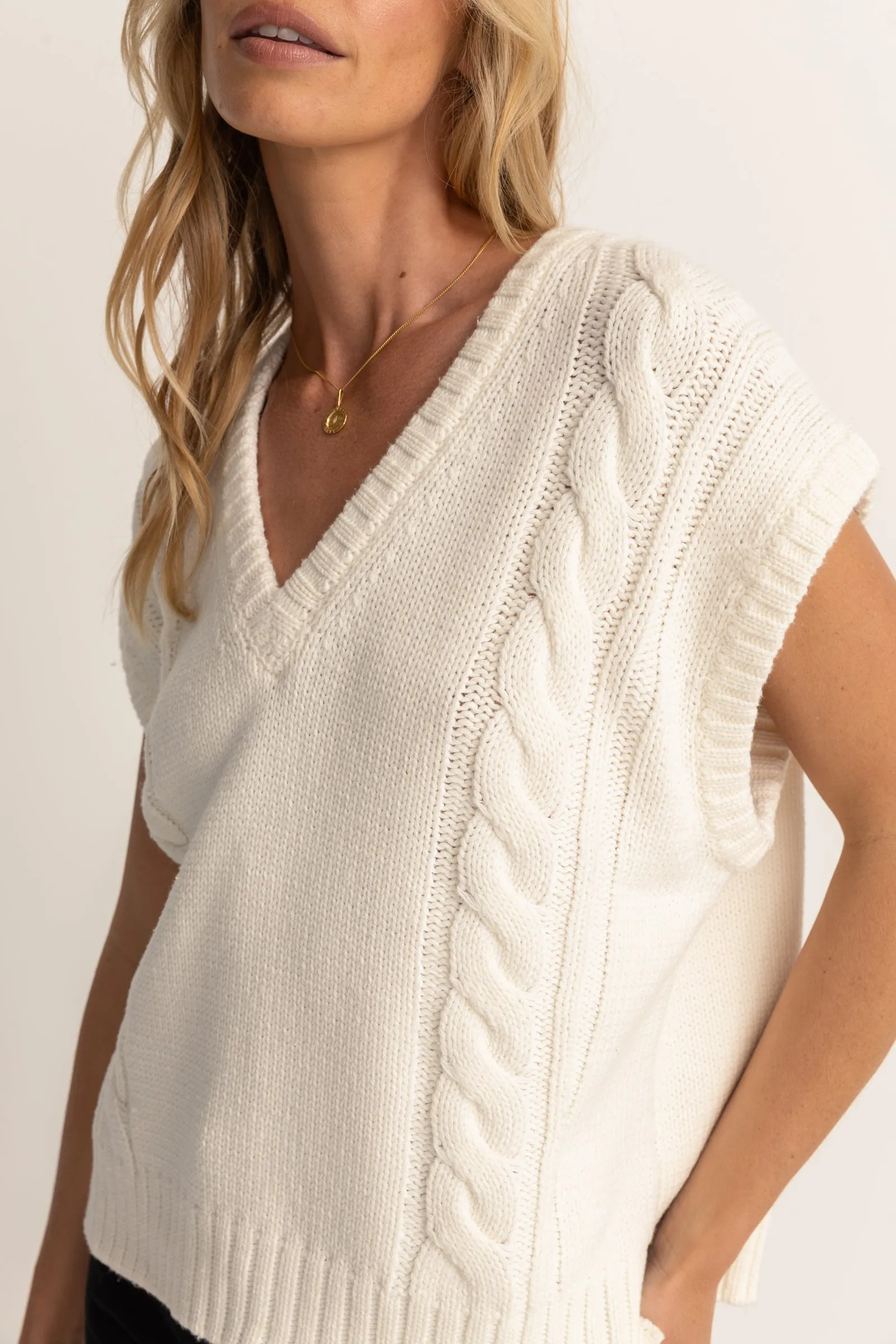 Finley Cable Knit Vest White