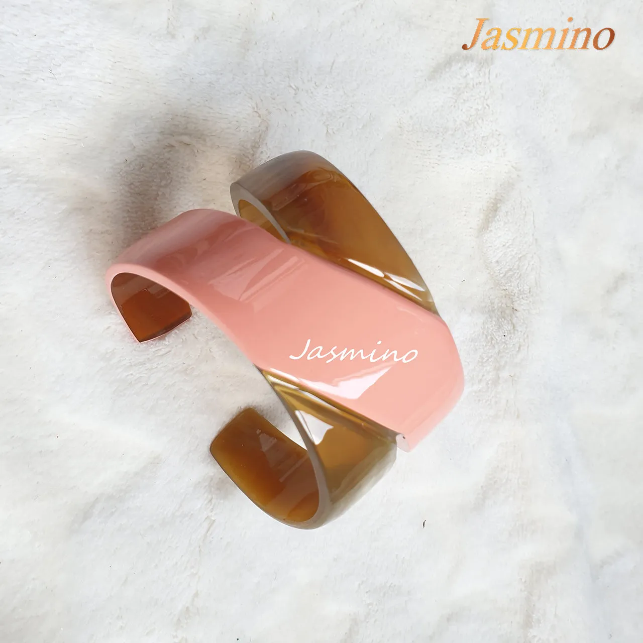 Jasmino Unique Diagonal Stripe Cuff Thick Open Bangle Bracelet Made By Natural Buffalo Horn