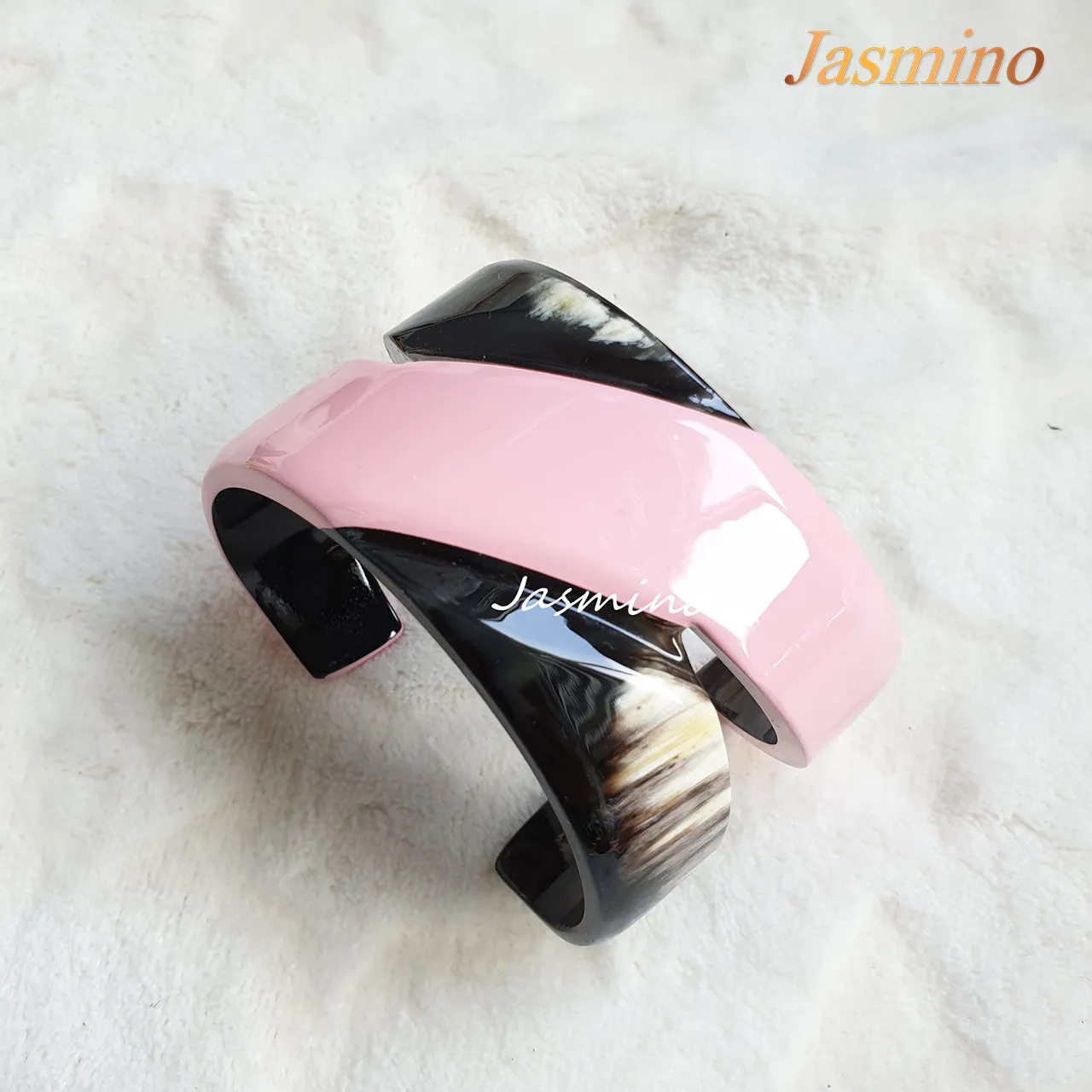 Jasmino Unique Diagonal Stripe Cuff Thick Open Bangle Bracelet Made By Natural Buffalo Horn