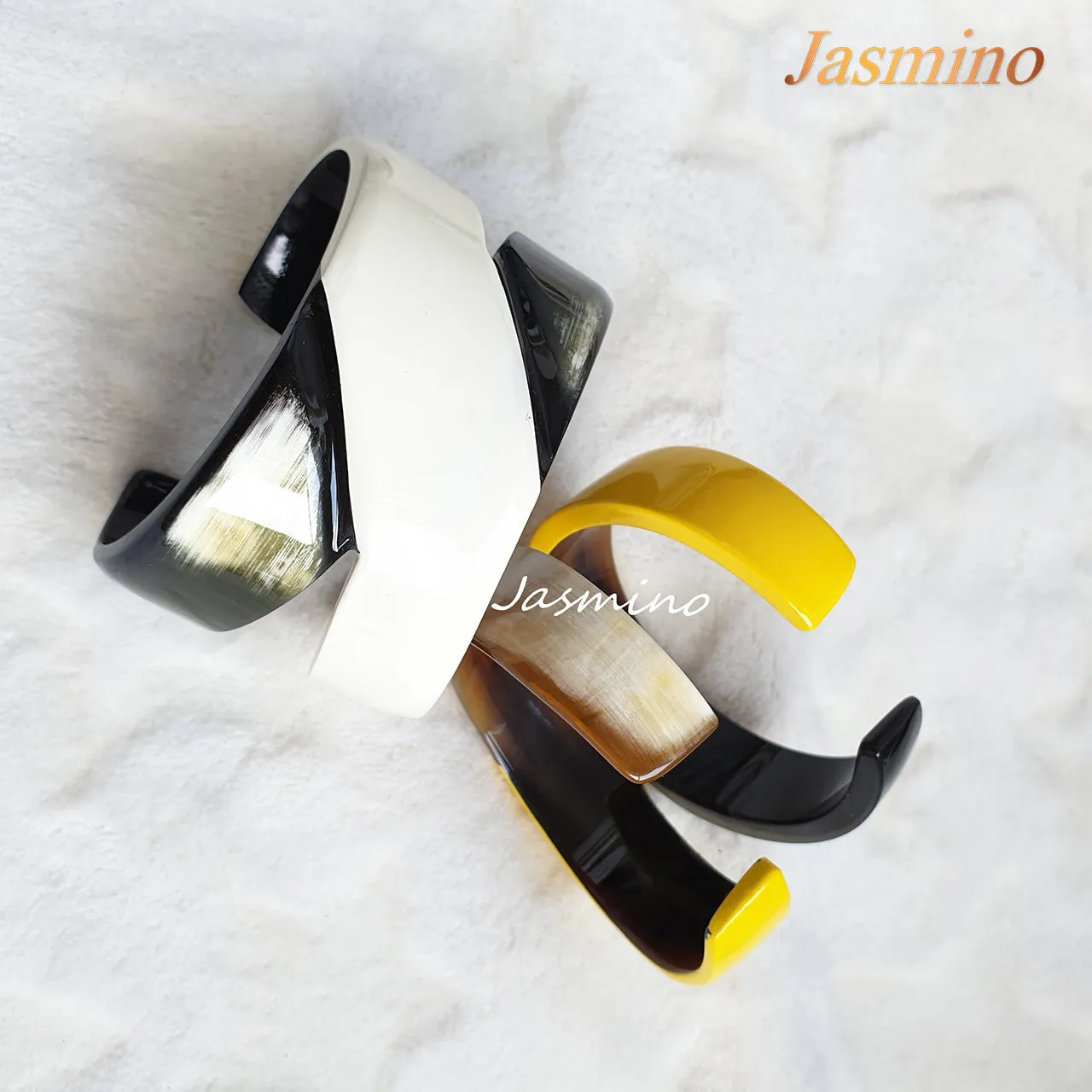 Jasmino Unique Diagonal Stripe Cuff Thick Open Bangle Bracelet Made By Natural Buffalo Horn