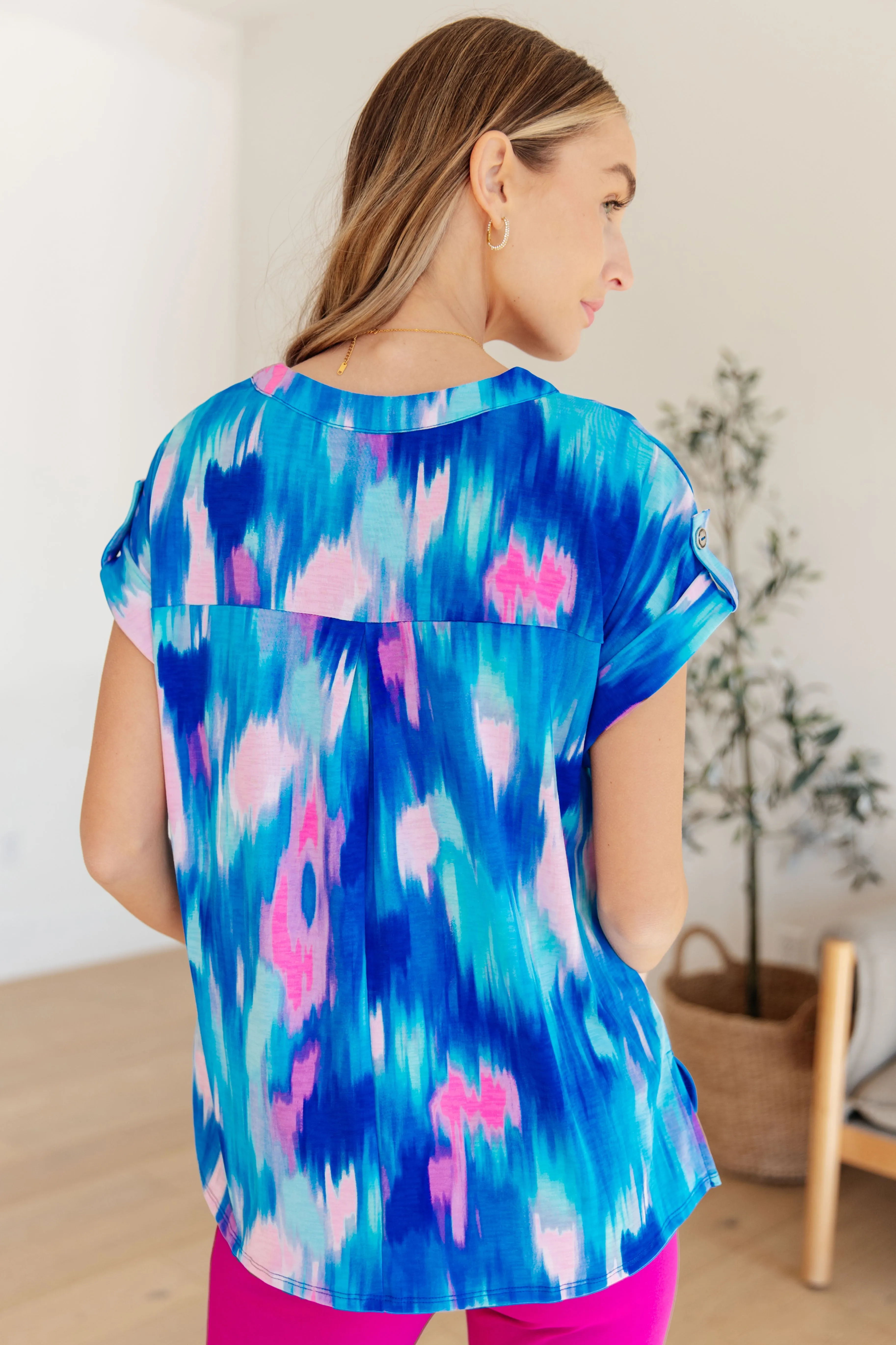 Lizzy Cap Sleeve Top in Royal Brush Strokes - Dear Scarlett