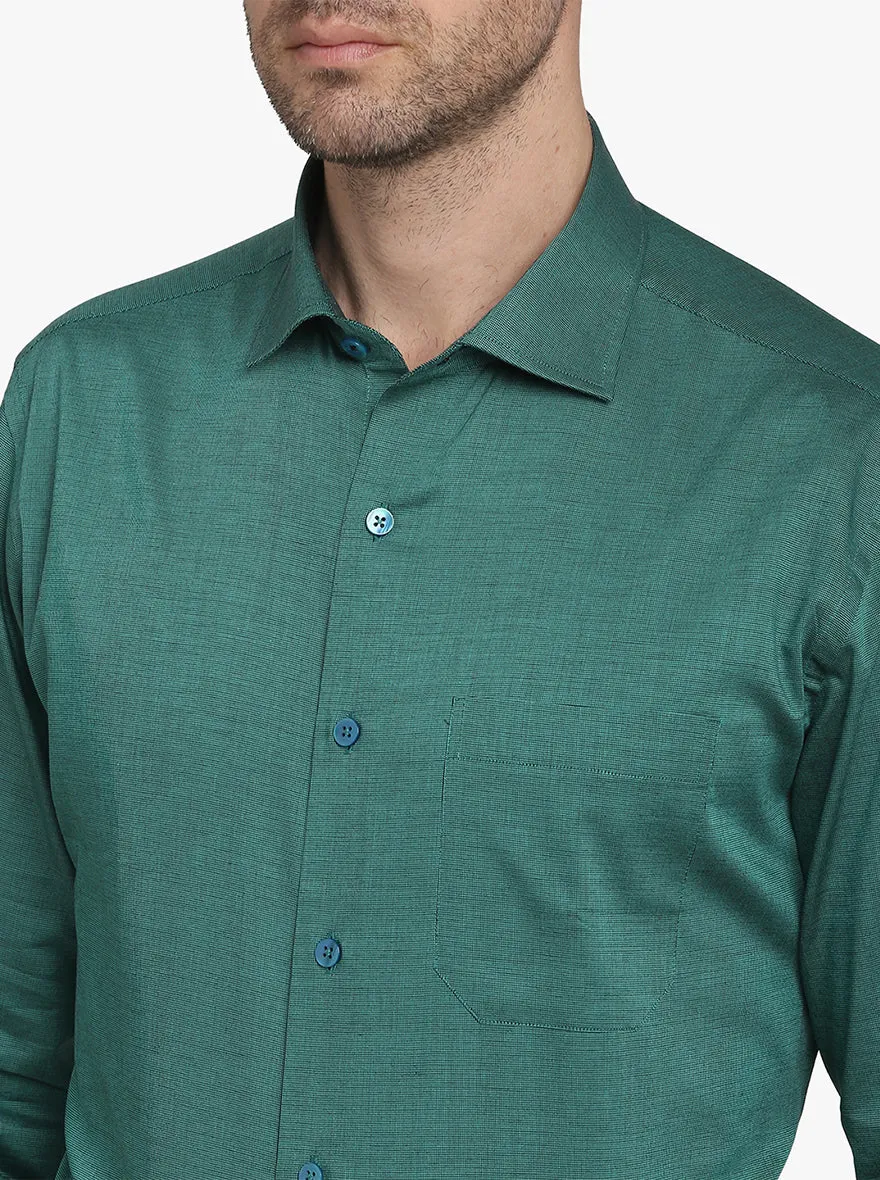 Pine Green Solid Slim Fit Formal Shirt  | Metal