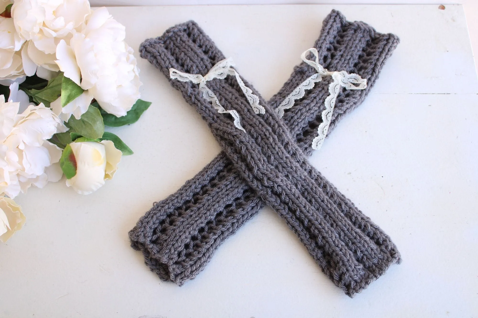 The Scottish Frost Hand Knit Fingerless Gloves in Gray with Vintage Lace