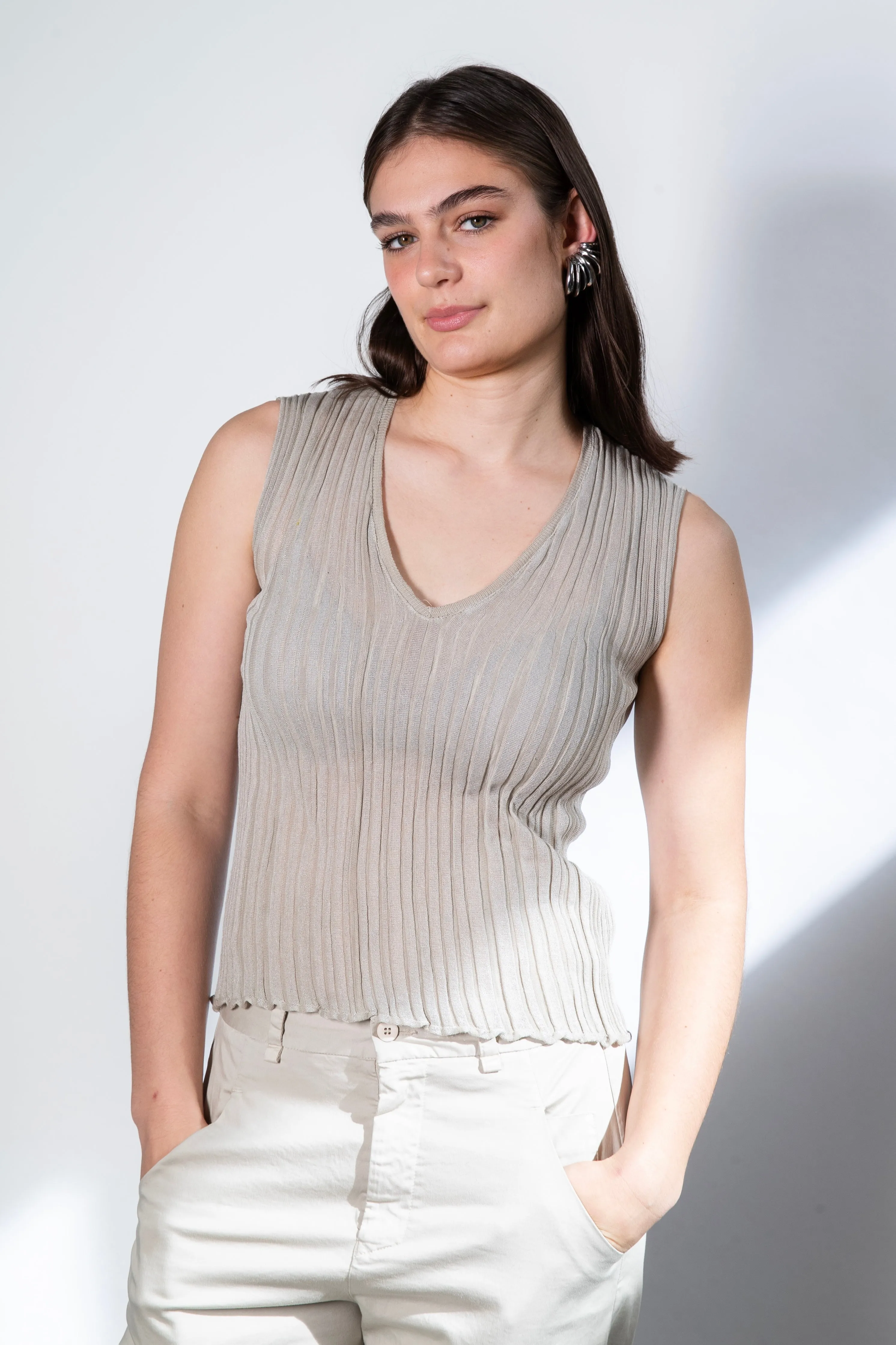 Transit Par Such Plisse Top in Pearl Grey